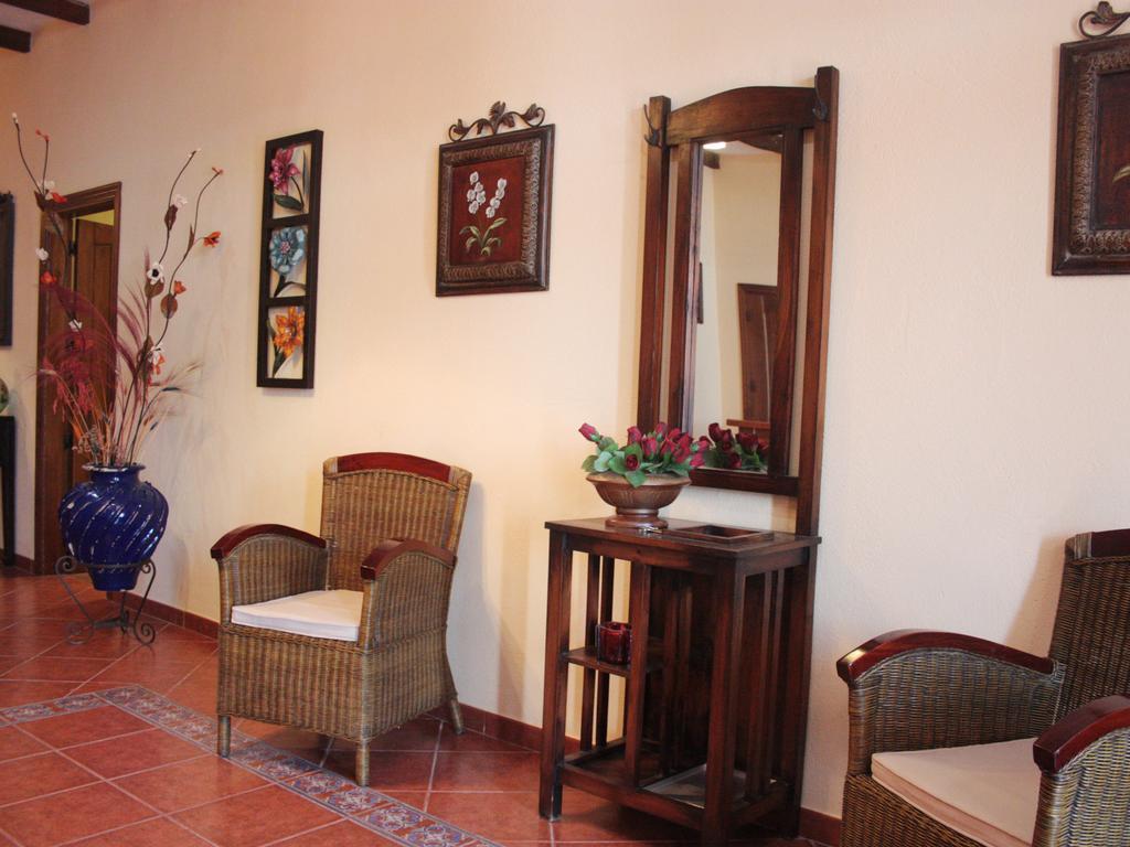 Apartamentos Trinidad Alange Exterior foto